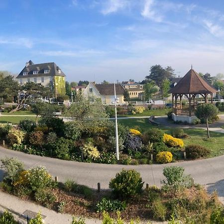 Ferienwohnung Les Alises Merville-Franceville-Plage Exterior foto
